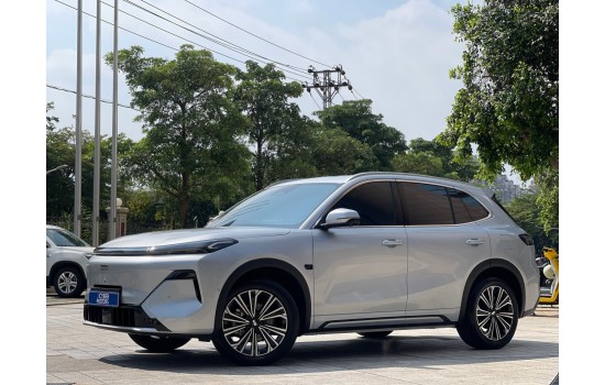 Geely Starship 7 EM-i, 200км Starship, 2025, модель 2026 года, пробег 1,5 тысяч км